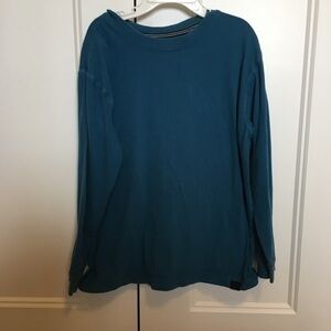 Boys size medium blueish green long sleeve shirt